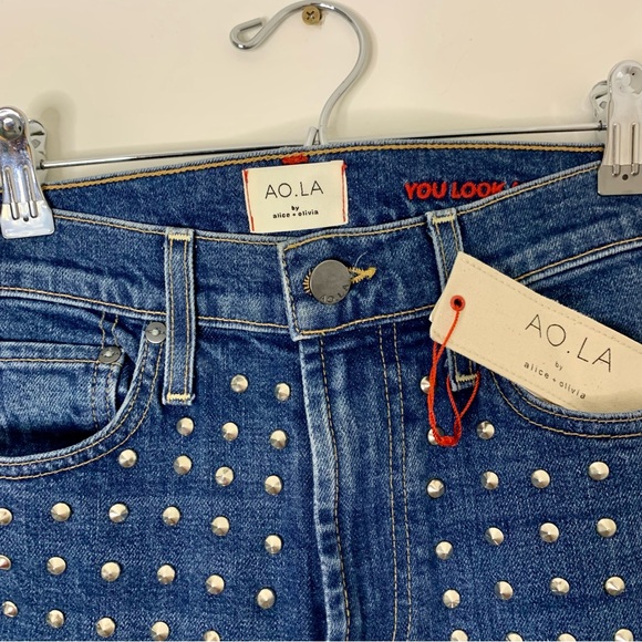 NWT Alice + Oliva Amazing Homebound High Rise Studded Girlfriend Jeans size 26 - Picture 4 of 10